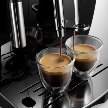 德龙（Delonghi）咖啡机 意式全自动 15Bar泵压 欧洲原装 家用 手动卡布奇诺ECAM23.129.B
